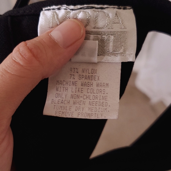 Moda Intl vs Open Back Bodycon dress - Picture 8 of 8